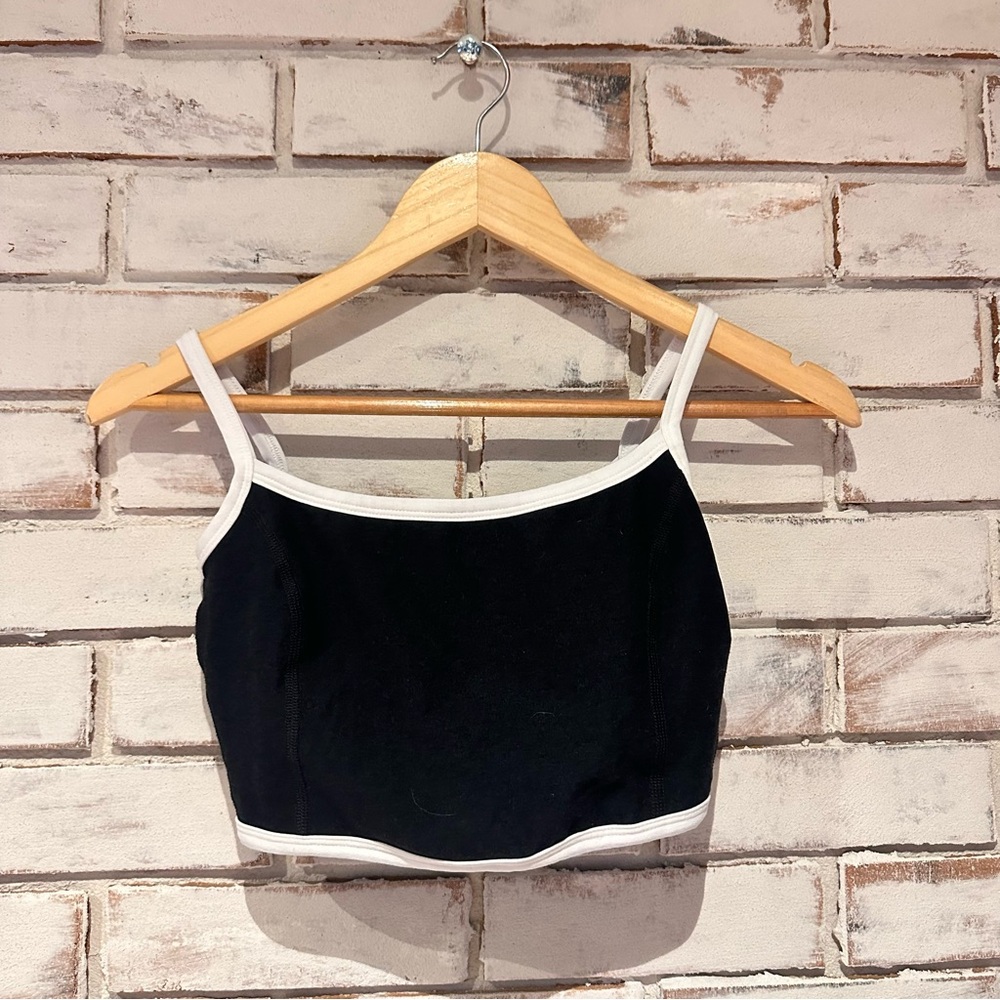 Beyond Yoga New Moves Cropped Tank Darkest Night